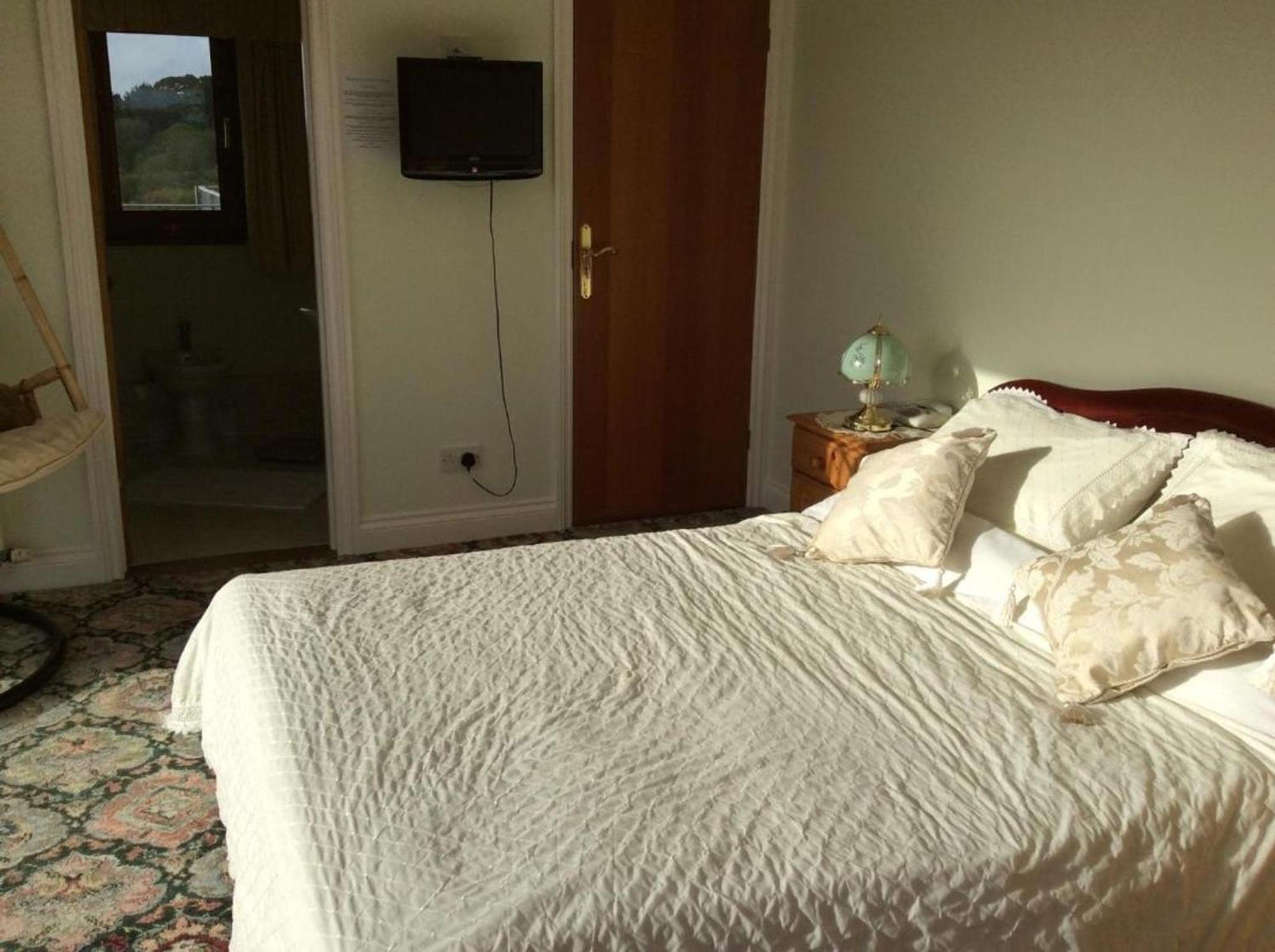 Room In Guest Room - Orchard Manor, Fore Street, Probus Truro Exteriör bild