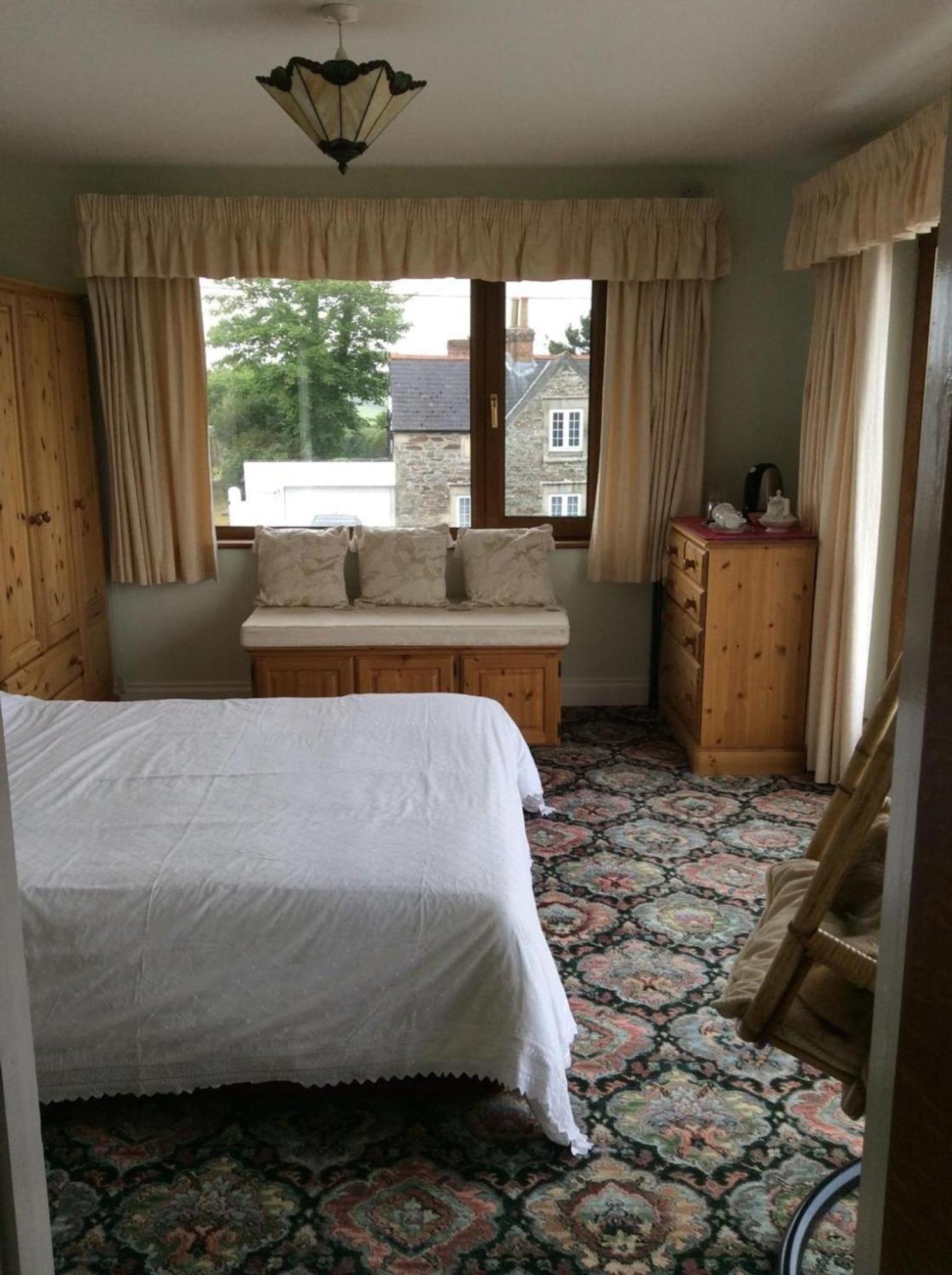 Room In Guest Room - Orchard Manor, Fore Street, Probus Truro Exteriör bild